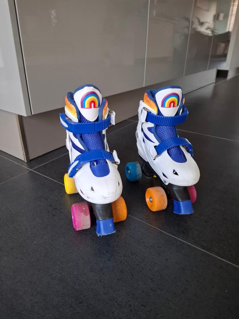Mooie K3 rolschaatsen - maat 30 / 33, Kinderen en Baby's, Speelgoed | Buiten | Rolschaatsen, Ophalen of Verzenden, Gebruikt