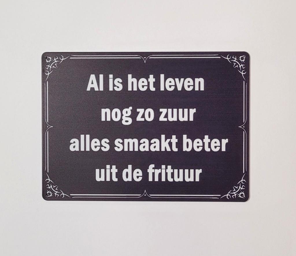 Alles smaakt beter uit de frituur reclamebord van metaal, Info@deconoord.nl, Deco Noord, Nieuw, Ophalen of Verzenden