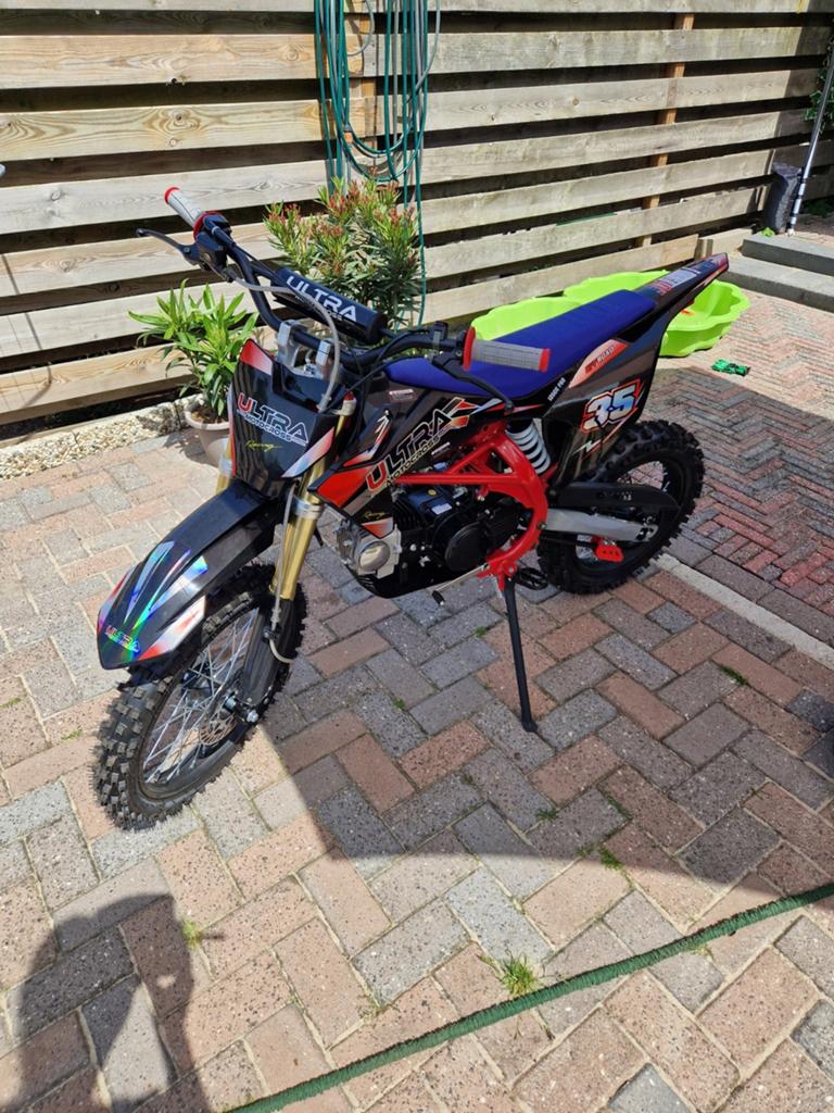 125 cc ultra crossmotor., Ophalen, Zo goed als nieuw, Overige merken