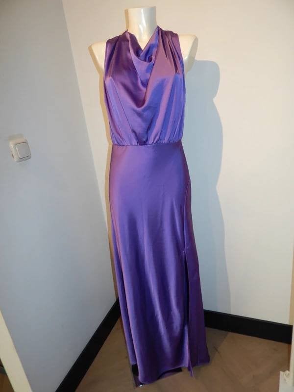 Dante 6 satijn achtige japon maxi diep paars van kleur 3/40, Kleding | Dames, Jurken, Verzenden, Paars, Zo goed als nieuw, Onder de knie