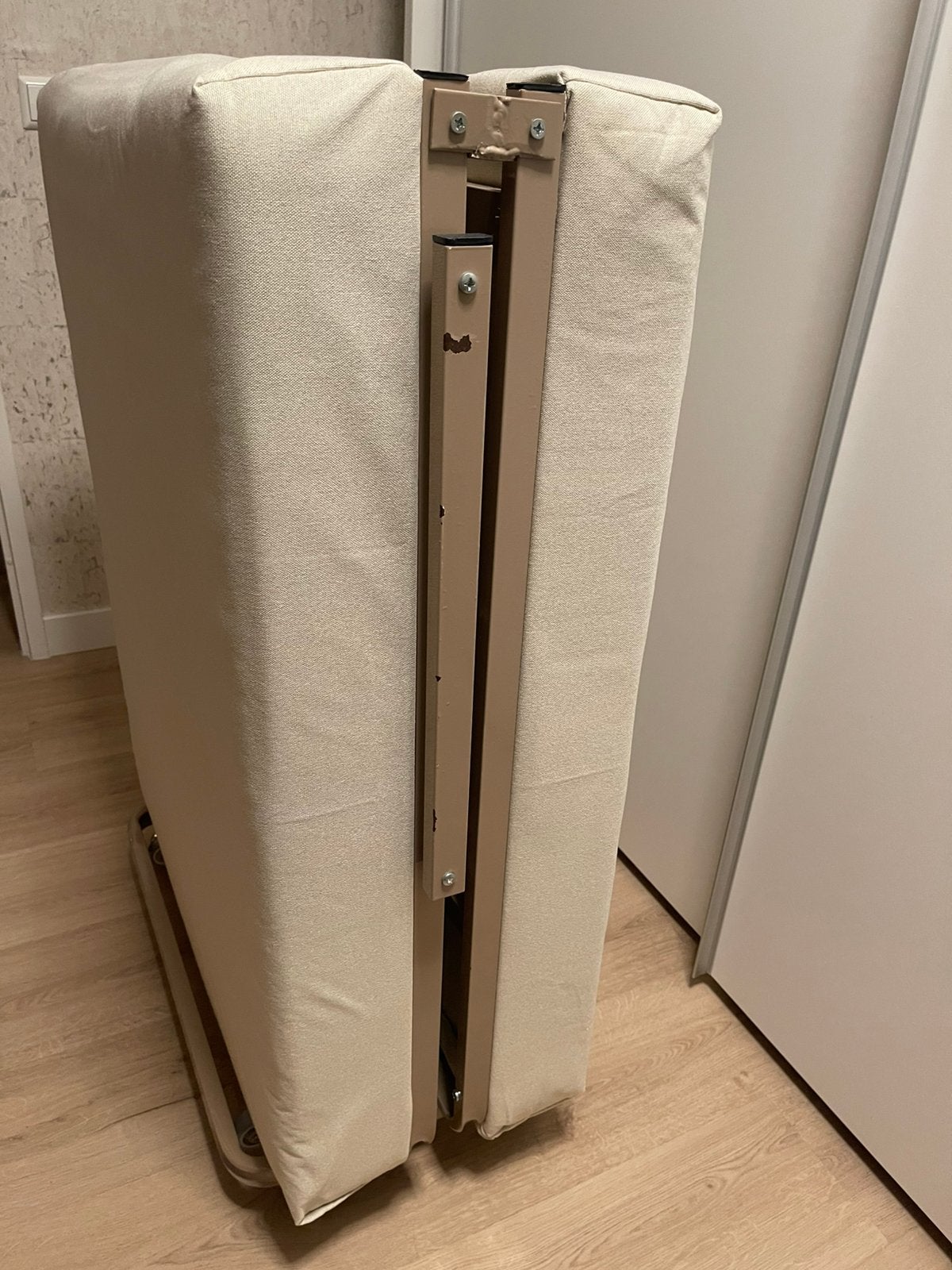 Opklapbed, stevig matras 90x200, Ophalen, Gebruikt, Eenpersoons, Beige