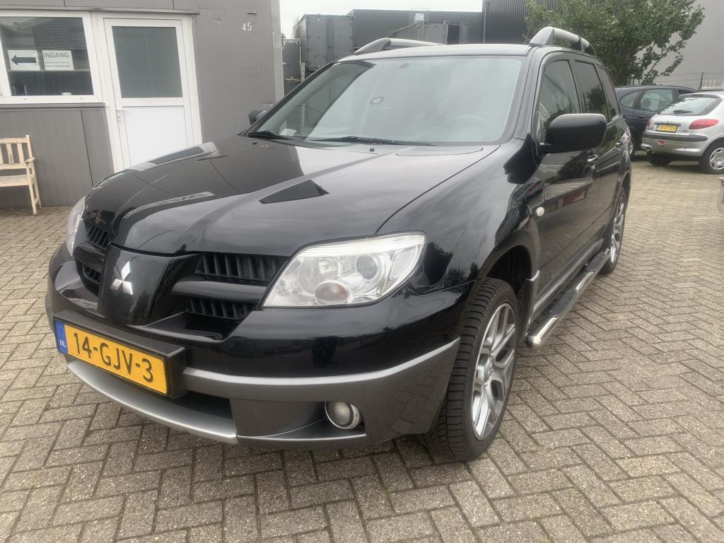 Mitsubishi Outlander Sidebars 70mm met opstapjes, Niet ingevuld, Nieuw, Niet ingevuld, Ophalen