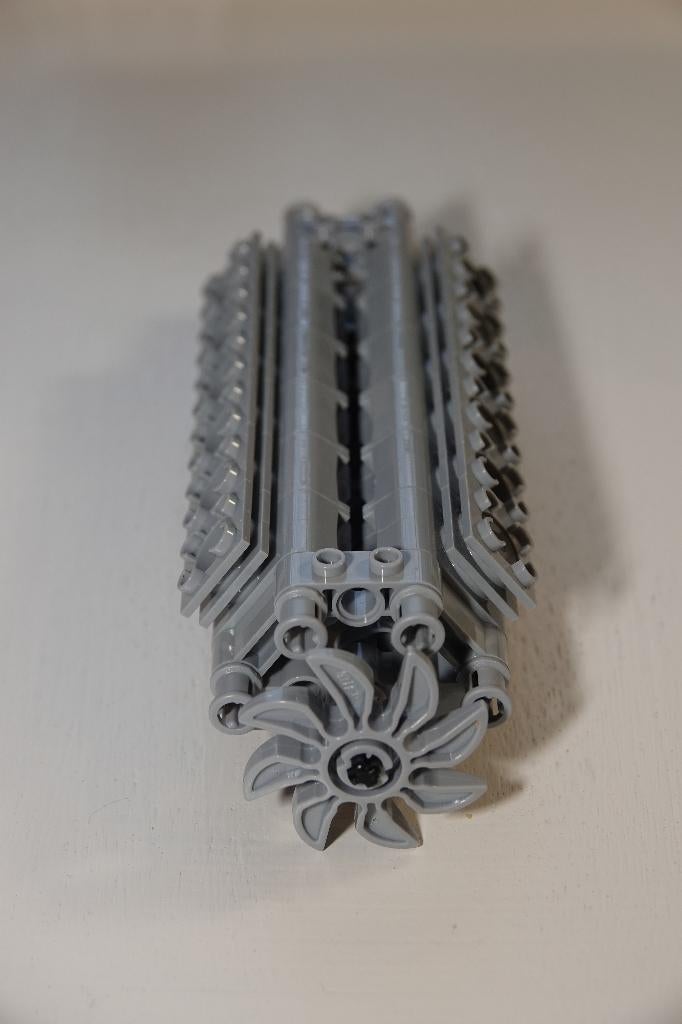 Lego Technic 'Slitless' V12 motor grijs Lego Technic D, Gebruikt, Lego, Ophalen of Verzenden, Technic