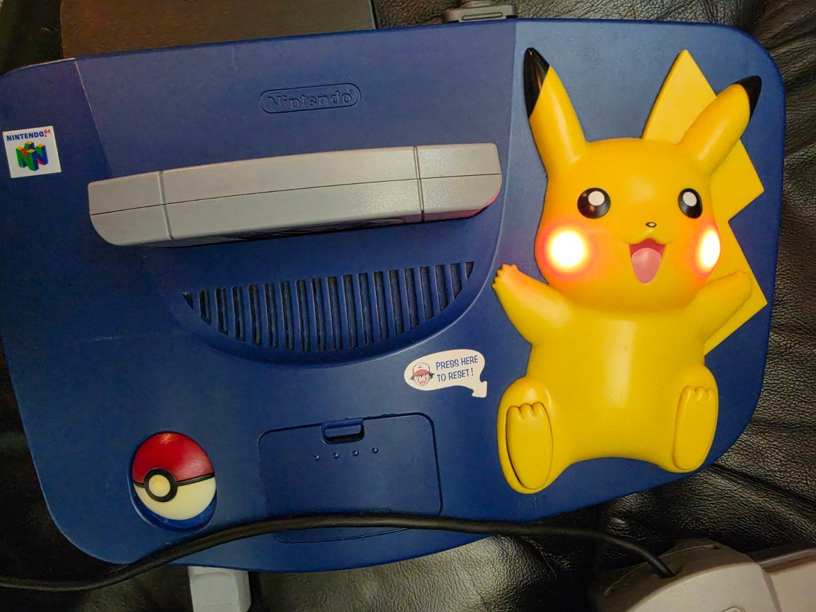 Nintendo 64 Pikachu Editie Console met Controller en Kabels, Spelcomputers en Games, Spelcomputers | Nintendo 64, Ophalen of Verzenden