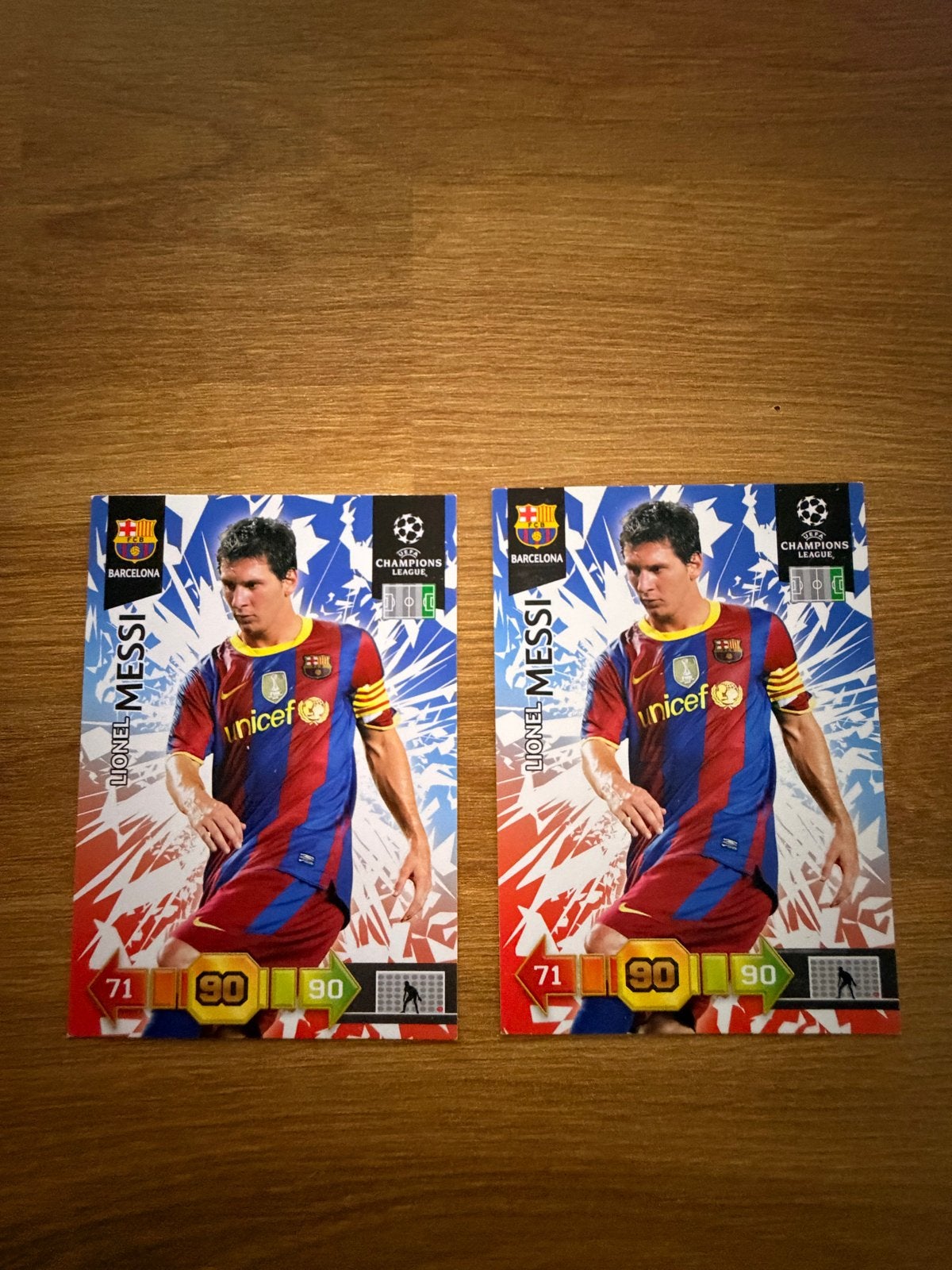 2x Lionel Messi Panini Adrenalyn XL CL 2010/11 - Barcelona, Ophalen of Verzenden, Gebruikt, Buitenlandse clubs, Spelerskaart