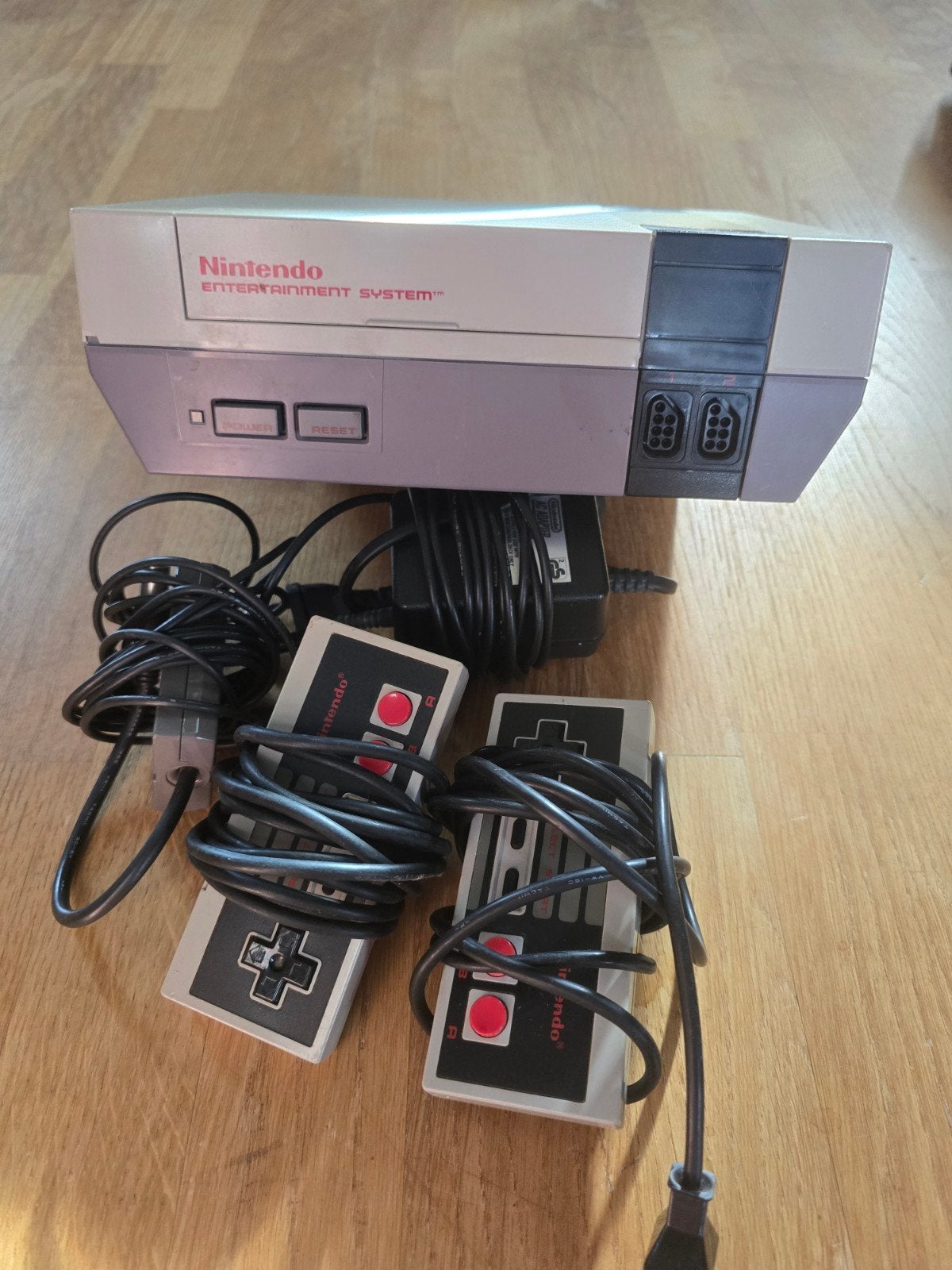 Nintendo NES – Getest & Werkend! Inclusief 2 controllers, Ophalen of Verzenden, Gebruikt, Met 2 controllers