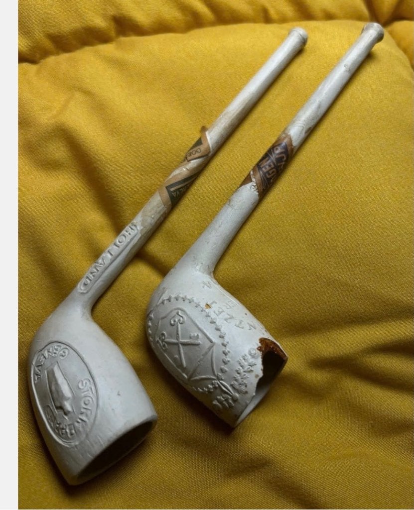 2 x antieke stenen pijpjes Holland, 14-15 cm, Verzamelen, Gebruikt, Ophalen of Verzenden, X, X