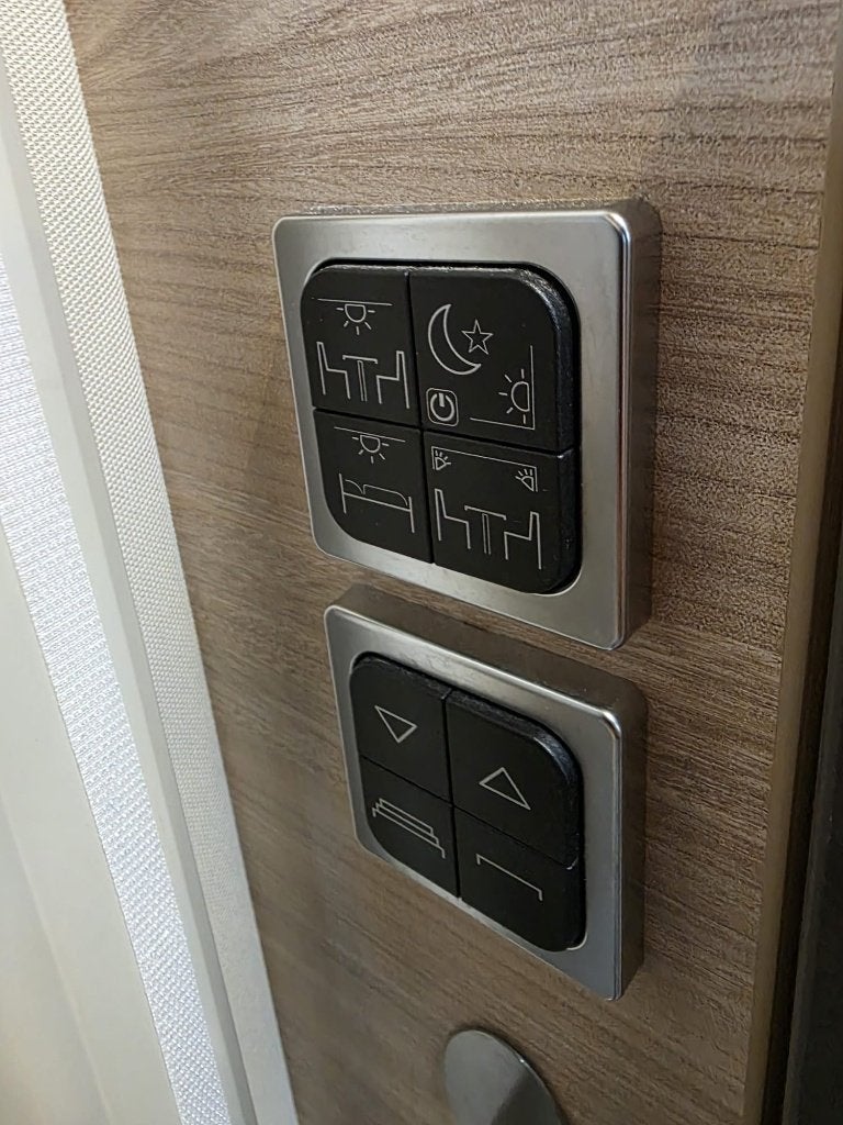 Foto 22 van Knaus Van Ti Plus 650 MEG, 140pk MAN TGE 2022, Enkele bedden