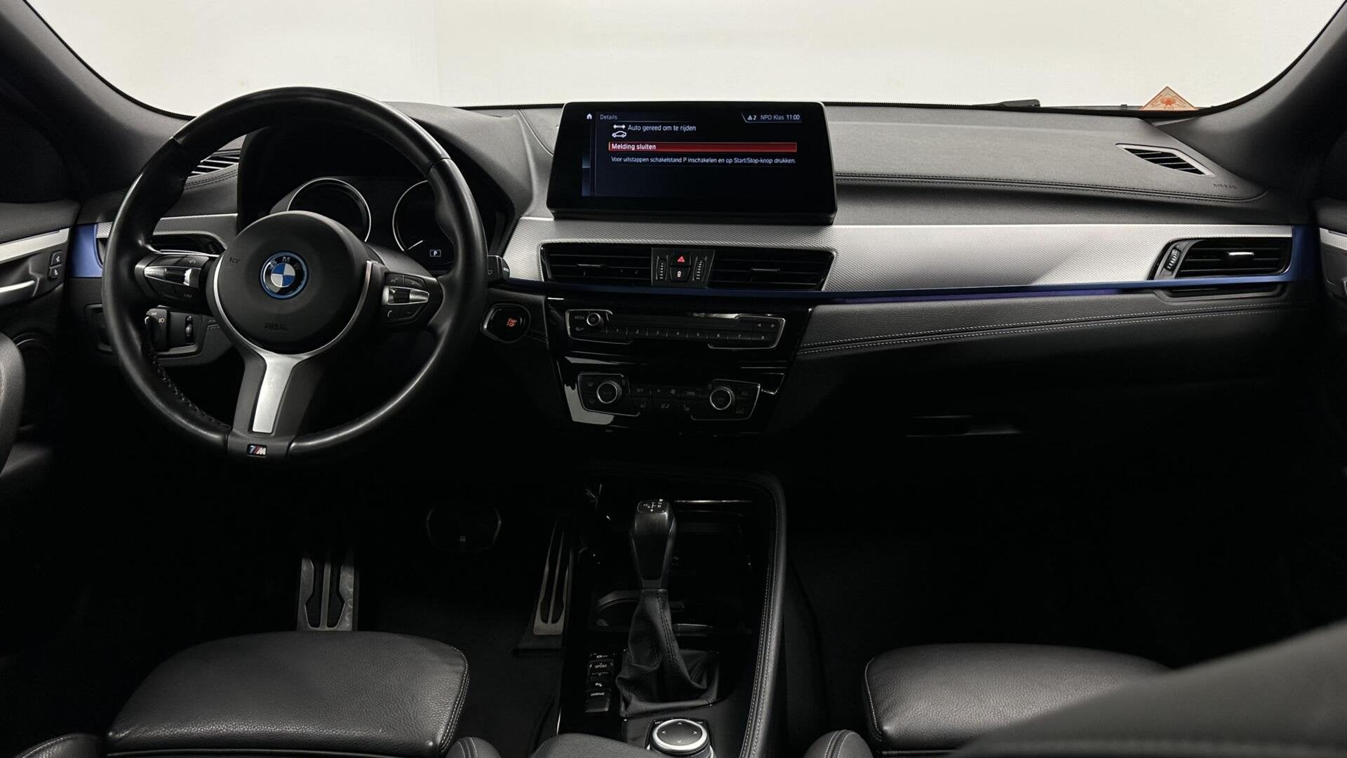 BMW X2 xDrive25e High Executive M-Sport|SOH 92%|LEER HEAD-UP, Auto's, BMW, Automaat, Gebruikt, Met garantie (alle), Zwart