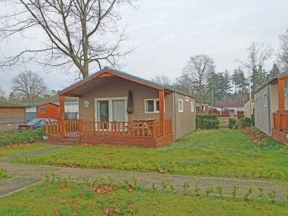 Modern chalet op Vakantiepark De Schatberg, Limburg, Huizen en Kamers, Recreatiewoningen te koop, 48 m², Limburg, Verkoop zonder makelaar