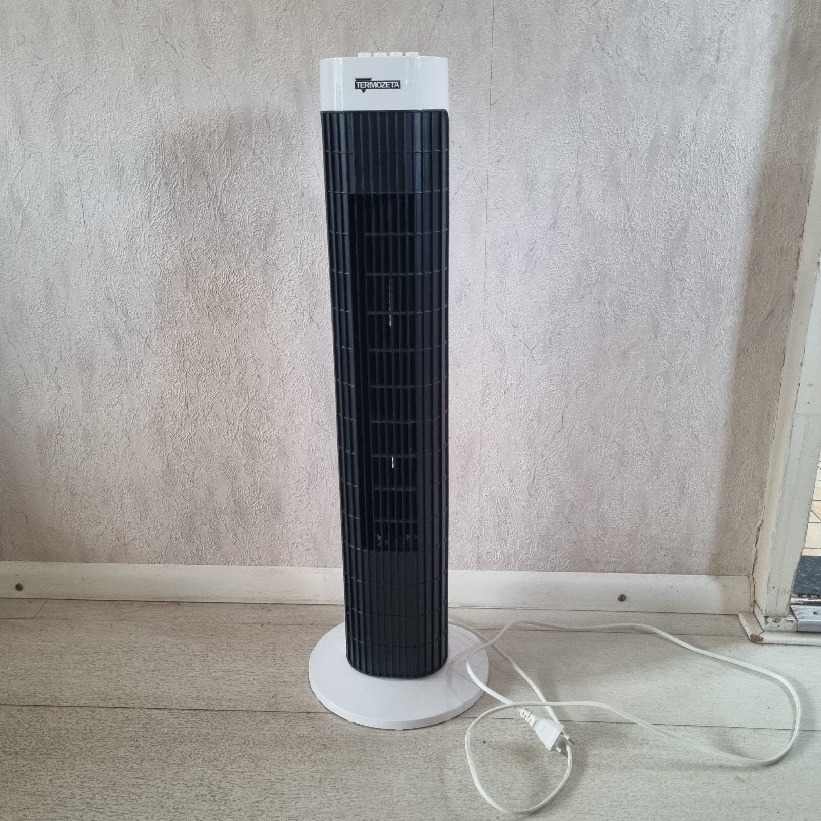 Termozeta Torenventilator - Zwart/Wit, Gebruikt, Witgoed en Apparatuur, Ophalen of Verzenden, Gebruikt, Torenventilator