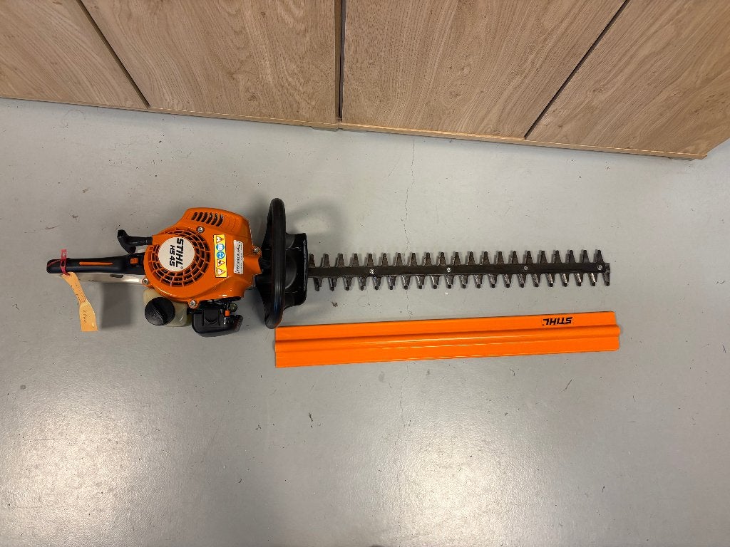Stihl HS 45 benzine heggenschaar met 60 cm blad, Ophalen, Gebruikt, Mertstraat 5, Verkoop@teeuwentuinmachines.nl