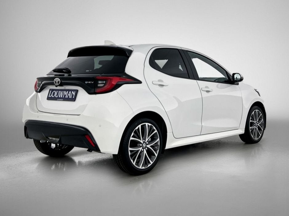 Toyota Yaris 1.5 Hybrid 130 Executive | NIEUWE AUTO | ACTIEP, Auto's, Toyota, 12 maanden, 450 kg, Wit, Automatische klimaatregeling