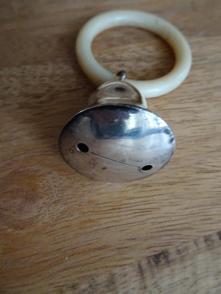Ouderwetse zilveren bijtring, Ophalen of Verzenden, Zilver