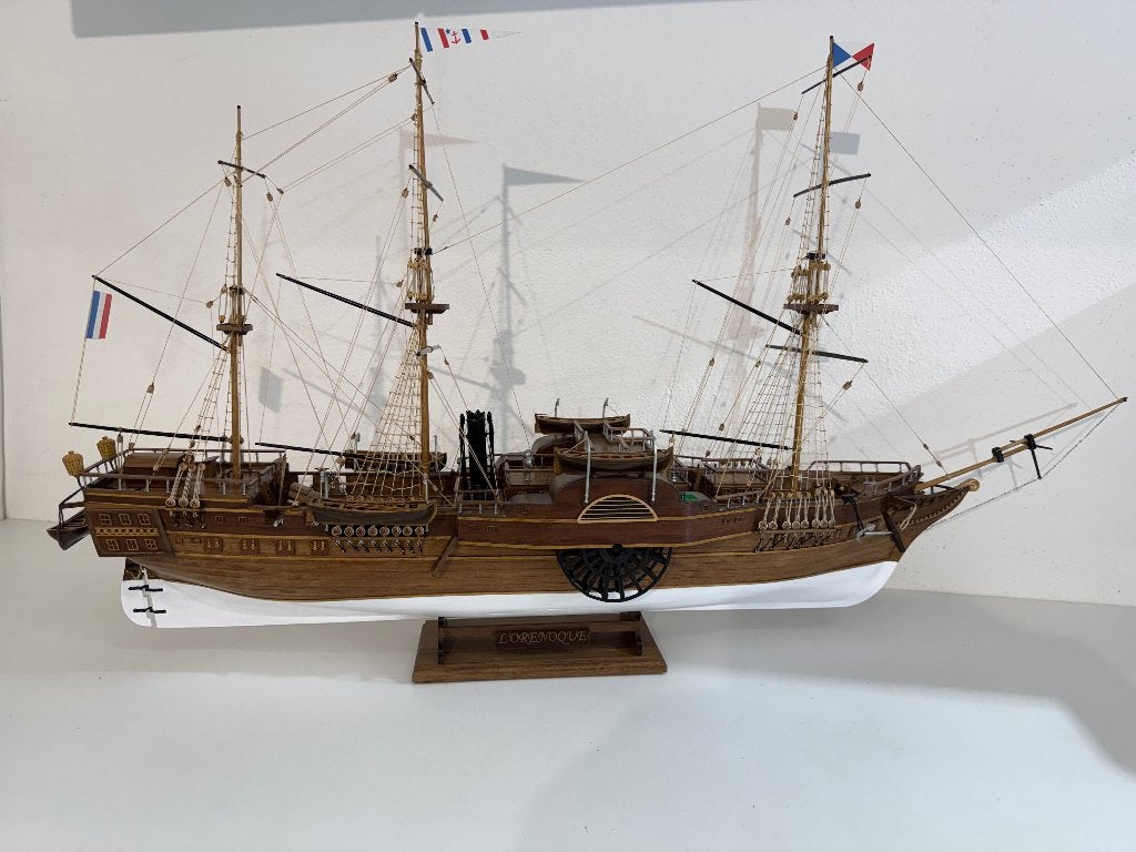 L'Orenoque Uniek Frans Fregat Radarboot / Paddle Steamer, Ophalen, Zo goed als nieuw, 1:50 tot 1:200, Overige merken