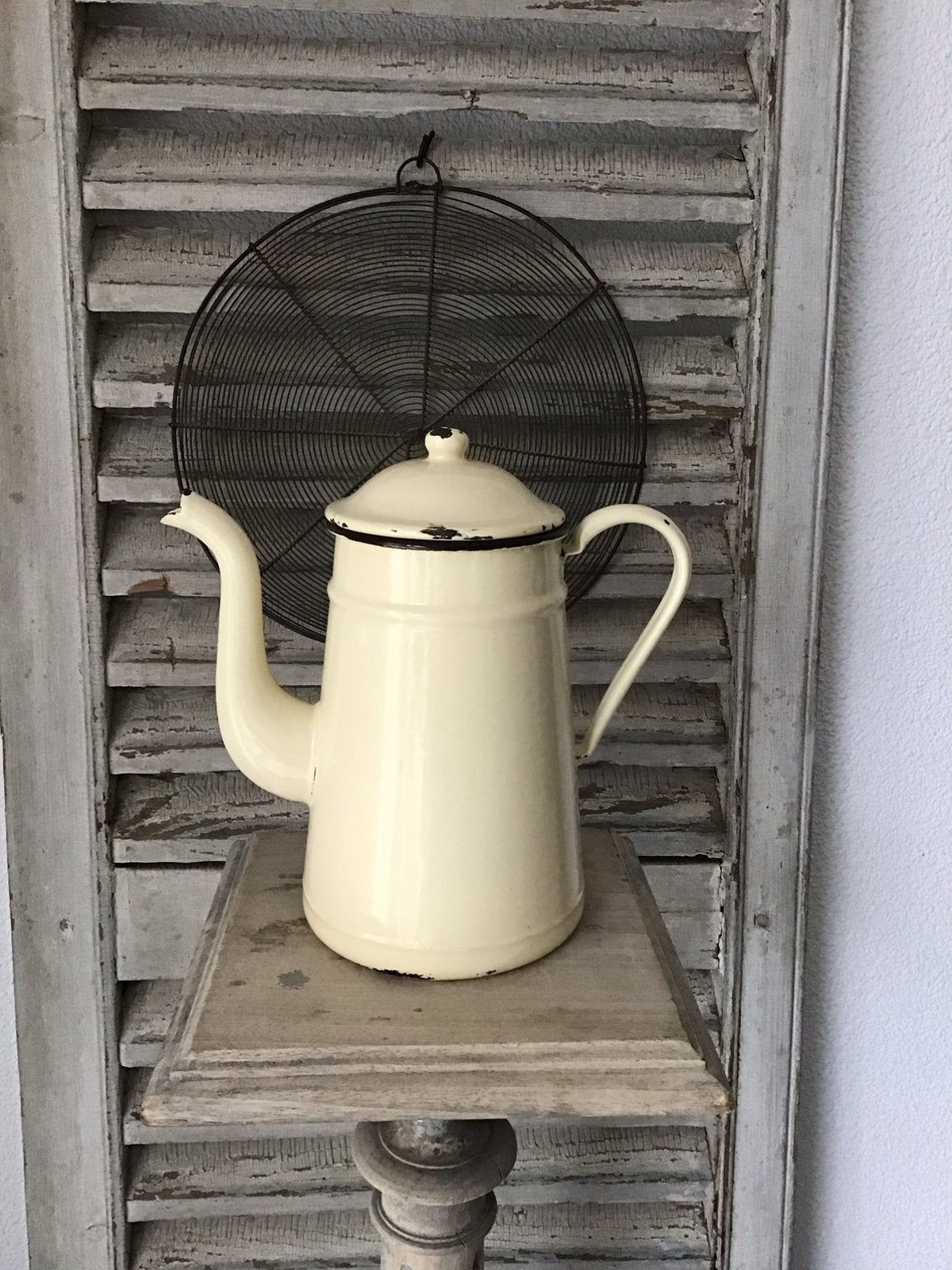 Emaille koffiepot/crème kleur emaille koffiepot /SALE  6,00, Ophalen of Verzenden