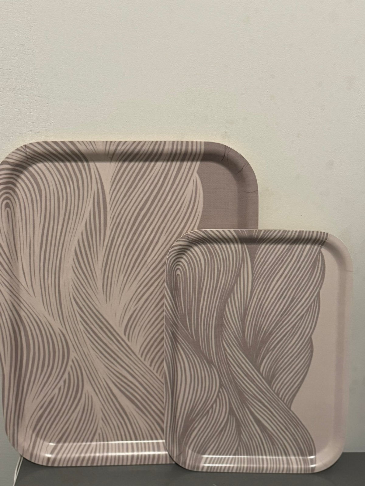 2x Desenio dienbladen – Line Wave Light – nieuwprijs €48,90, Ophalen of Verzenden, Zo goed als nieuw