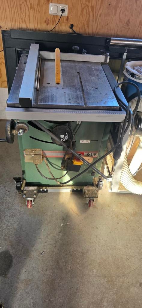 Kity 619 cirkelzaagmachine, Ophalen, Gebruikt, 70 mm of meer, Afkortzaag