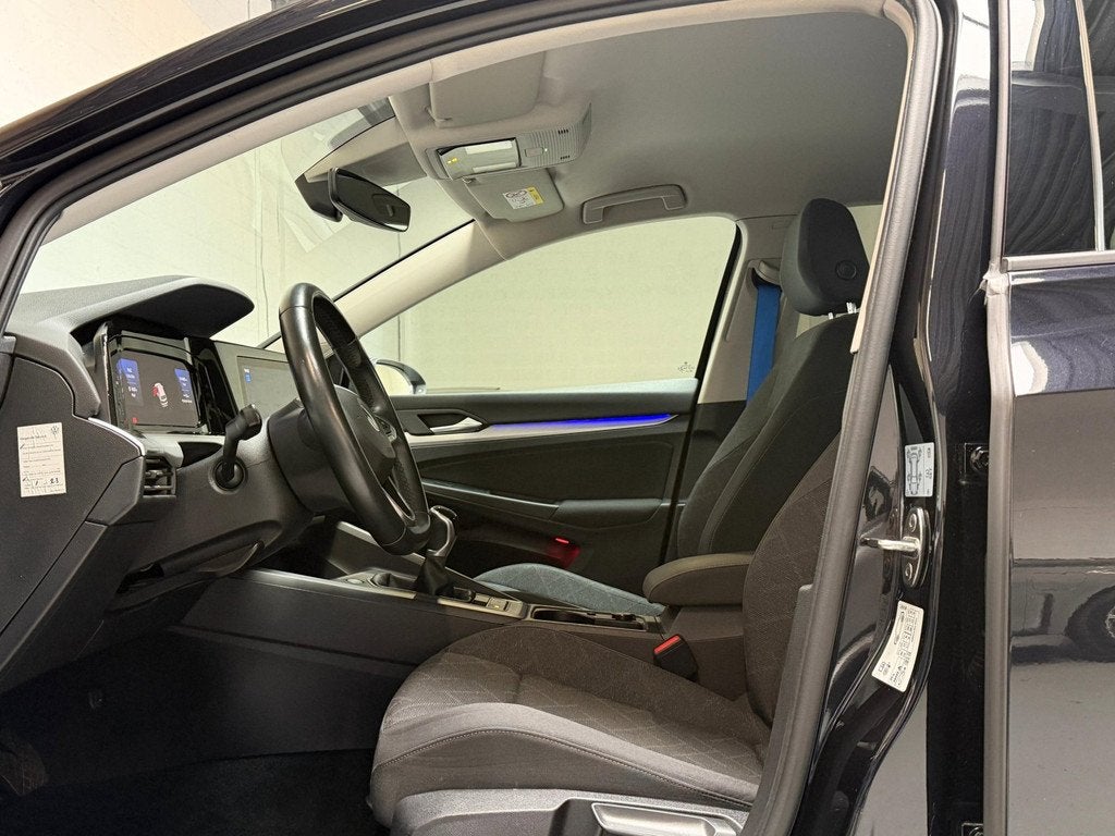 Volkswagen Golf 1.0 TSI 110PK - R LINE EXTERIEUR - VIRTUAL C, Voorwielaandrijving, Stof, Gebruikt, Euro 6