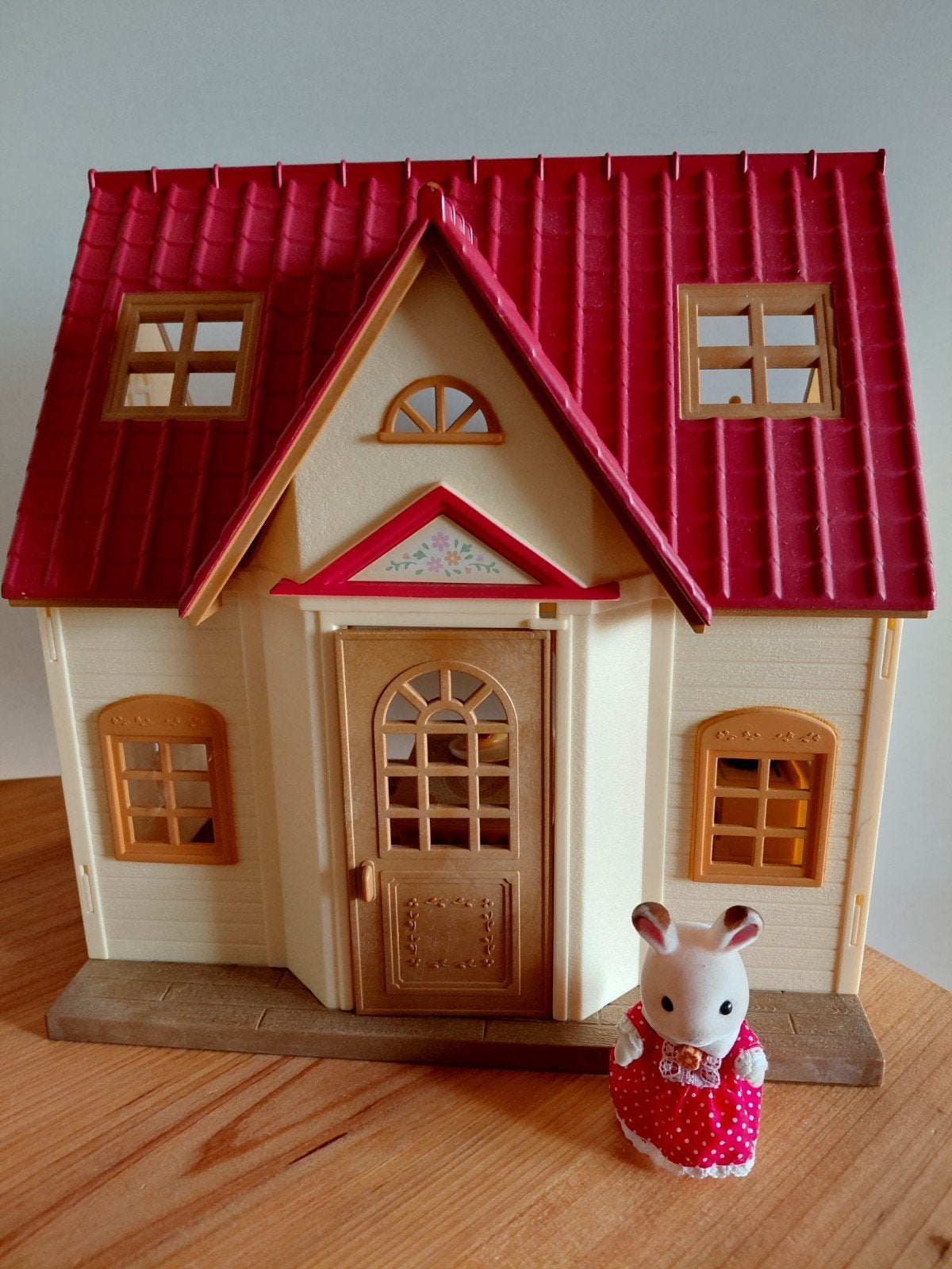 Sylvanian Families startershuis/puntdak compleet, Ophalen of Verzenden, Gebruikt, Poppenhuis