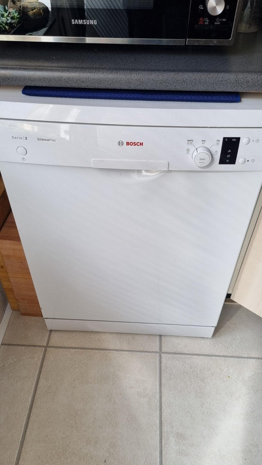 Bosch Serie 2 SilencePlus SMS25AW00E Vrijstaande Vaatwasser, Ophalen, Zo goed als nieuw, Vrijstaand, 85 tot 90 cm