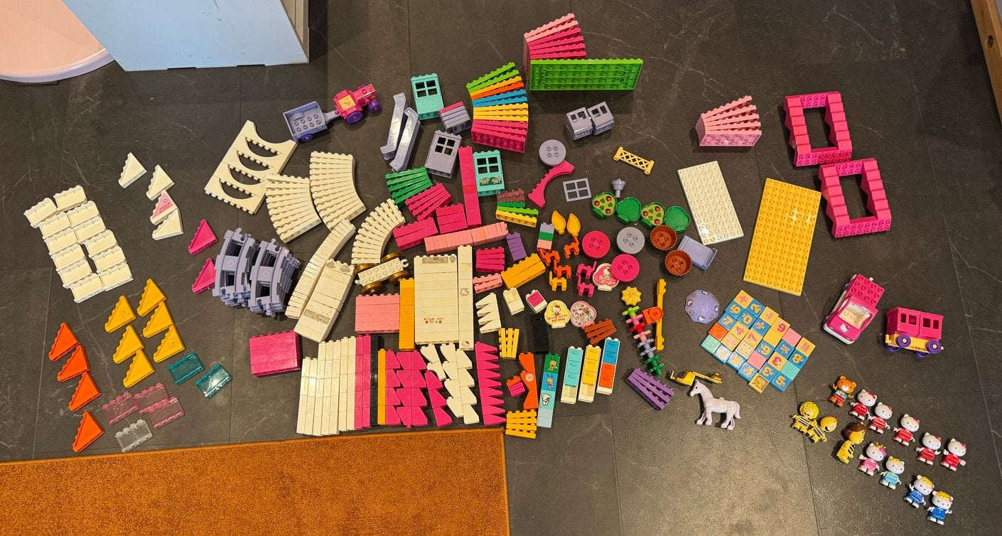6 kilo Unico Hello Kitty & Maya de Bij bouwblokken set, Ophalen of Verzenden, Gebruikt, Overige merken