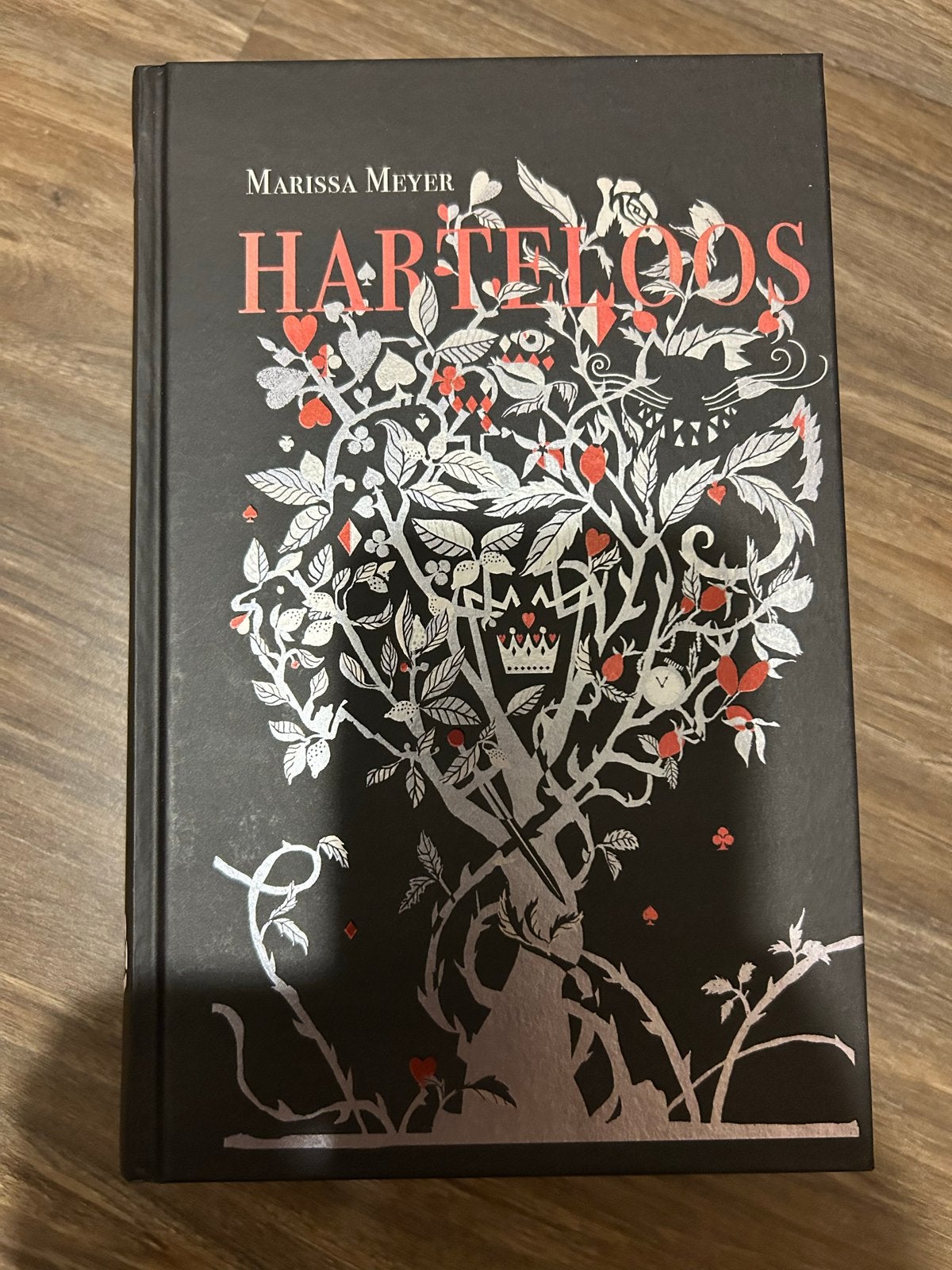 Harteloos - Marissa Meyer (Hardcover), Ophalen of Verzenden, Nieuw, Nederland