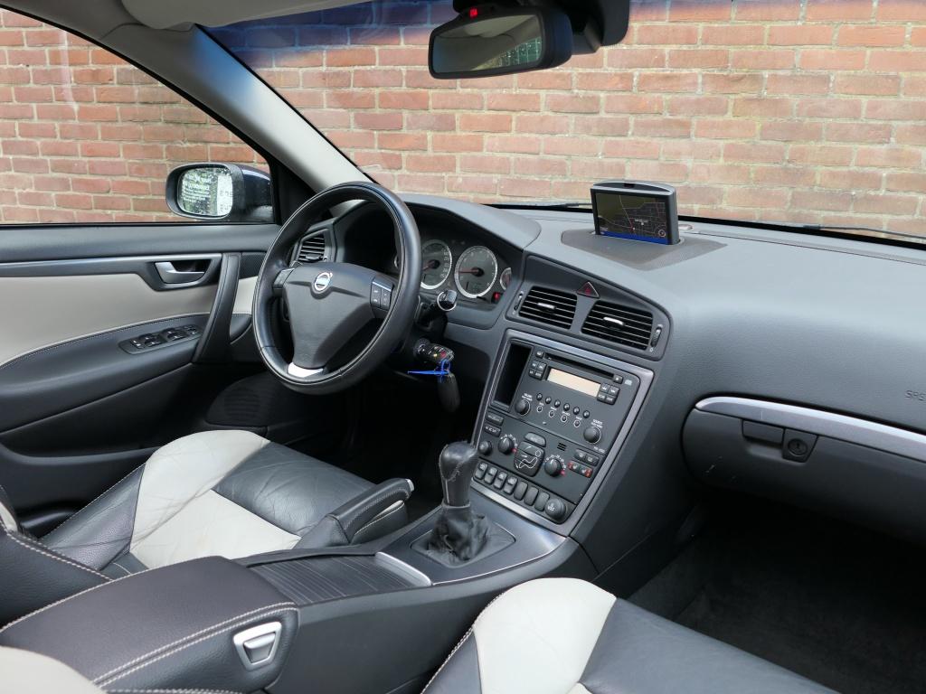 Volvo S60 2.4 Drivers Edition Schuifdak / Xenon / Trekhaak, Gebruikt, Blauw, S60, Automatische klimaatregeling