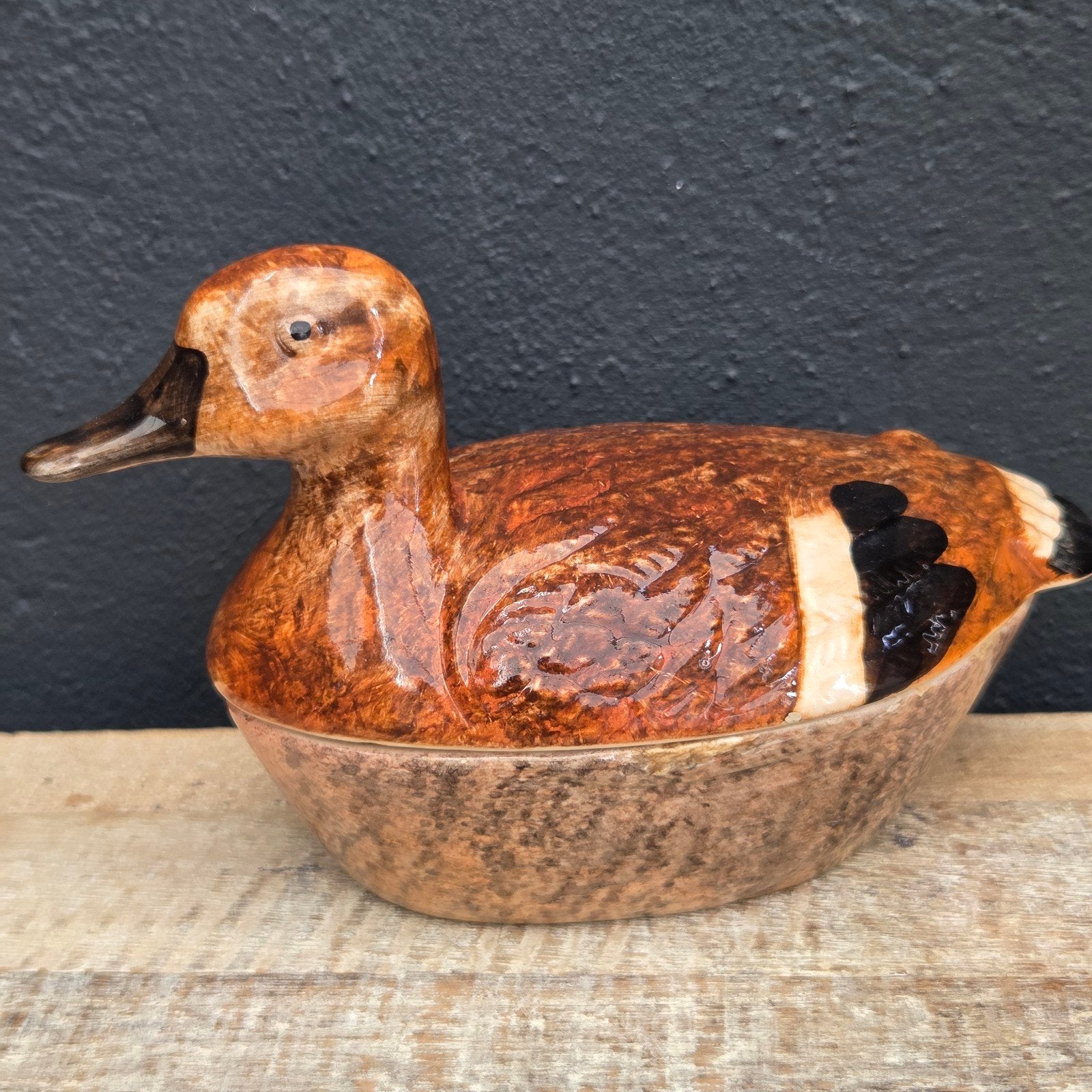 Brocante terrine eend gesigneerd Michel Caugant, Ophalen of Verzenden