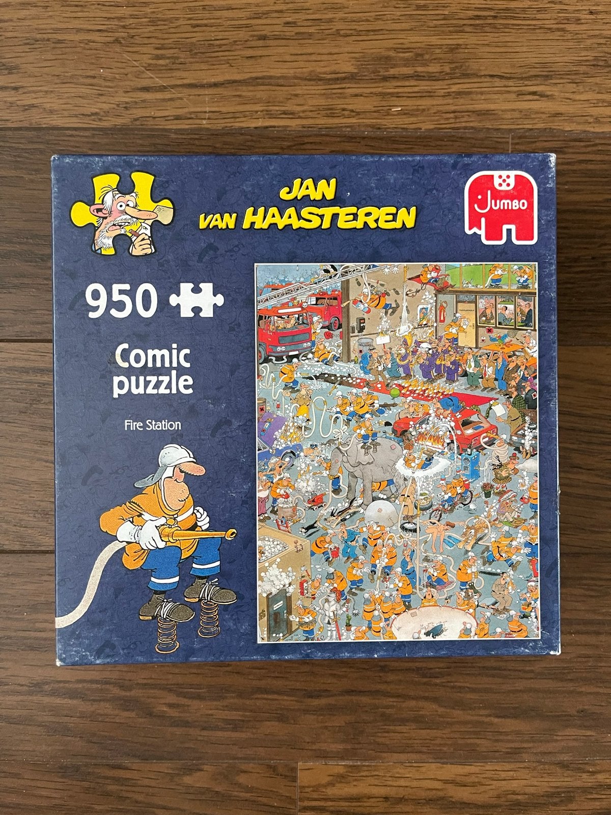 Jan van Haasteren Comic Puzzel - Brandweerkazerne 950 stukje, Hobby en Vrije tijd, Ophalen of Verzenden, 500 t/m 1500 stukjes