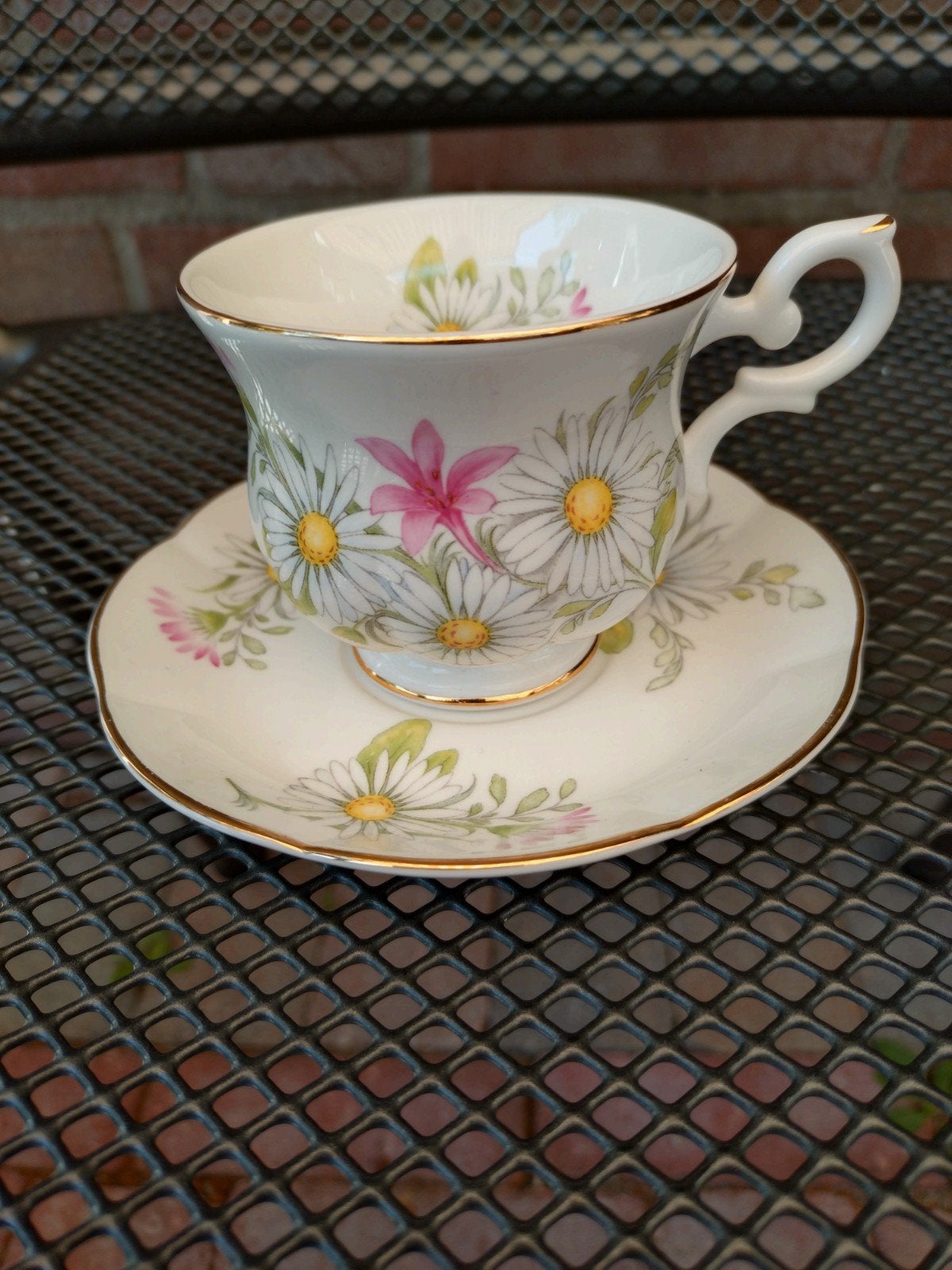 Bone China kop en schotel., Ophalen of Verzenden