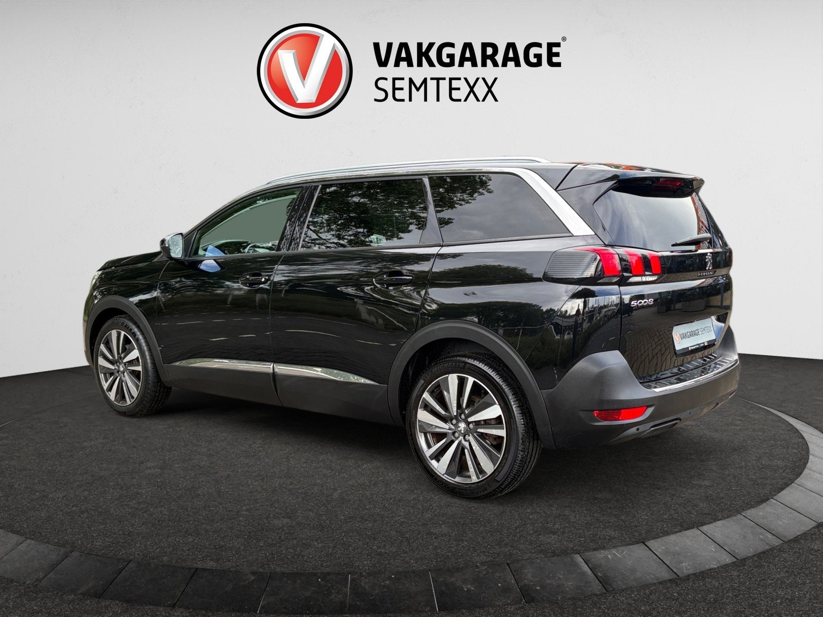 Peugeot 5008 1.2 PureTech Blue Lease Premium 7 Persoons | Cl, Auto's, Voorwielaandrijving, Gebruikt, 1199 cc, 1290 kg