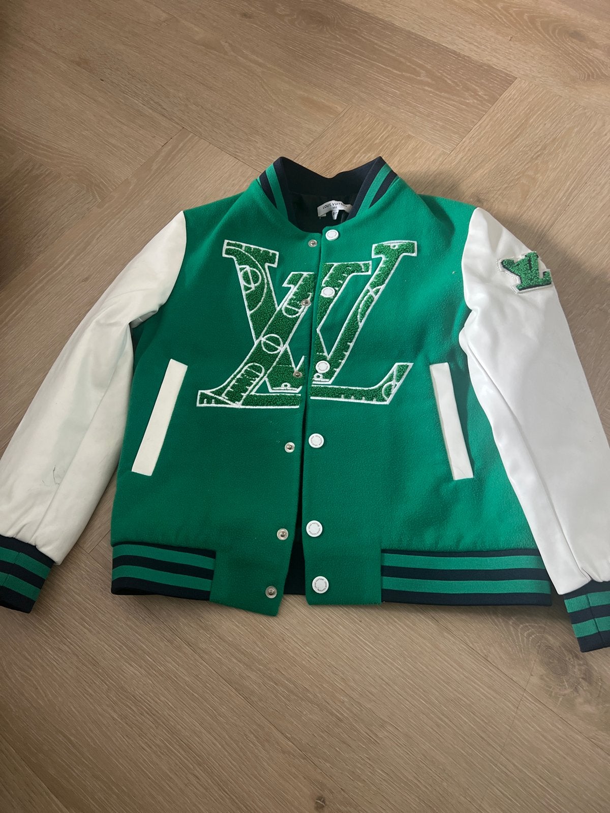 Louis Vuitton Varsity Jacket Groen/Wit, Ophalen of Verzenden, Zo goed als nieuw, Jongen of Meisje, Jas