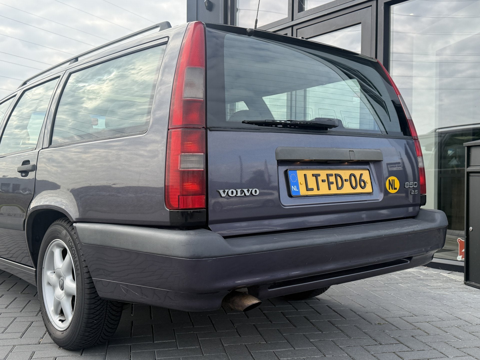 Volvo 850 2.5 Luxury-Line Super rijden | Nwe APK Okt 2028! |, foto 8