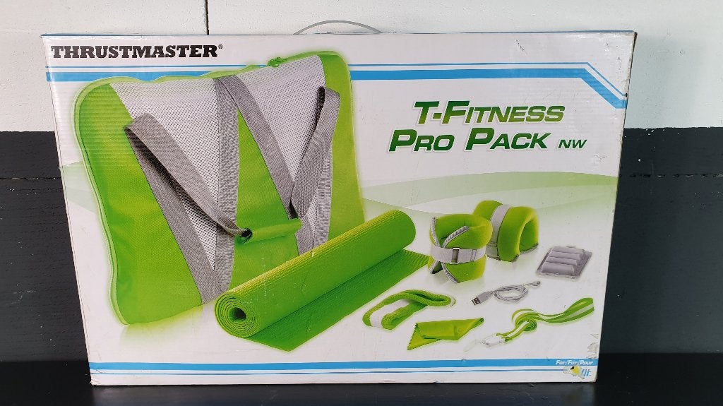 Thrustmaster T-Fitness Pro Pack voor Wii Fit, Nintendo. S26, Tweedehands verkoop, Tweedehands verkoop, Gebruikt, Ophalen of Verzenden