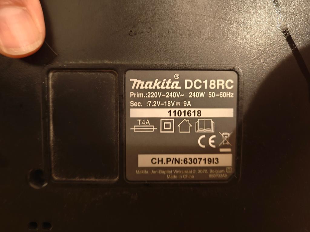 Makita DC18RC Snellader voor 7.2V-18V Li-ion accu's, Ophalen of Verzenden, Gebruikt