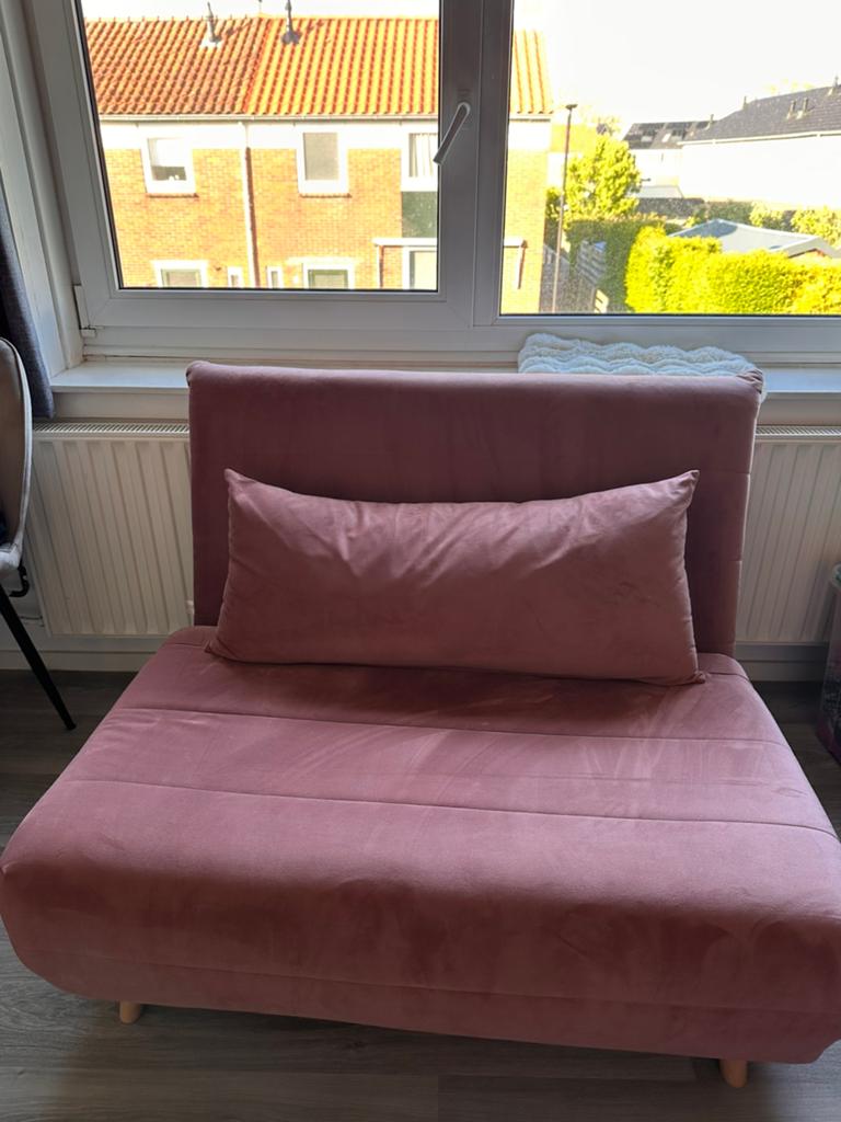 Roze slaapfauteuil / slaapstoel, Ophalen, Zo goed als nieuw, 120 cm, 200 cm