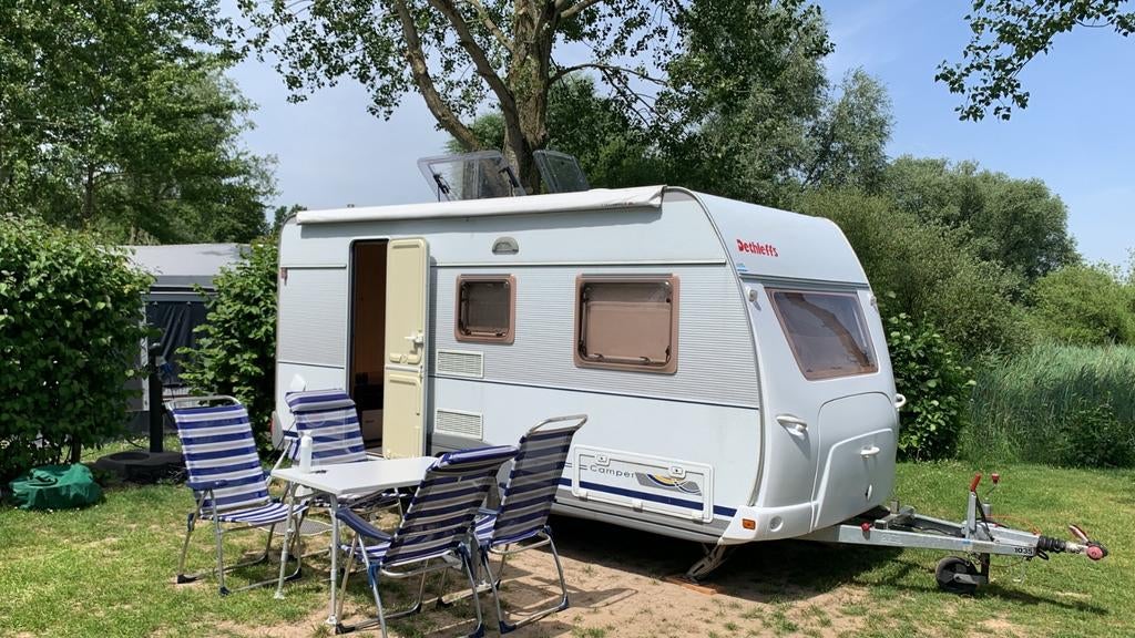 Dethleffs EF2 Camper uit 2001 - Vakantieklaar!, Caravans en Kamperen, Schokbreker, Rondzit, 750 - 1000 kg, Particulier