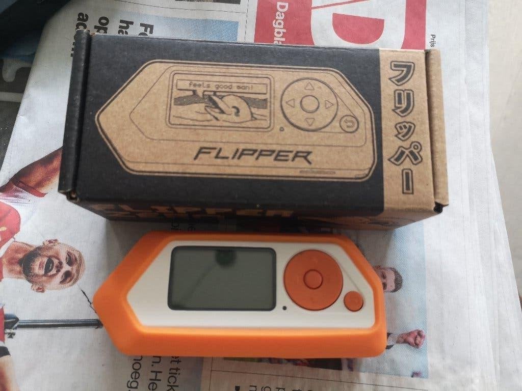 nu ophalen flipper zero, Computers en Software, Overige Computers en Software, Ophalen, Zo goed als nieuw