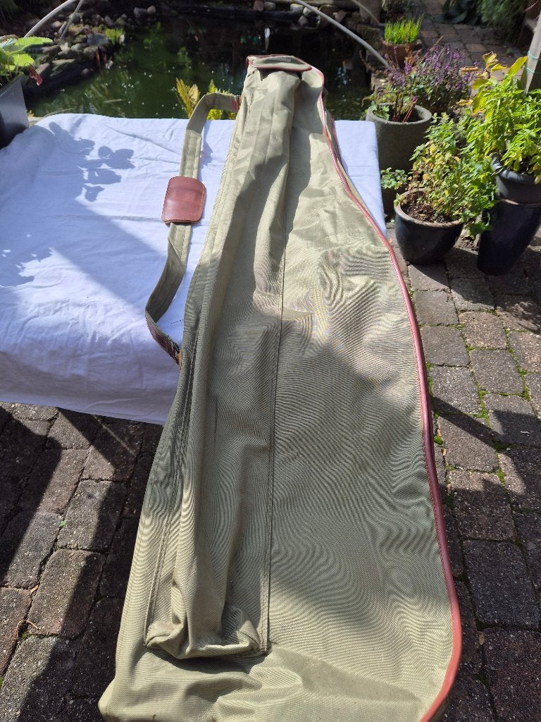 foudraal, Ophalen, Zo goed als nieuw, Koffer of Tas