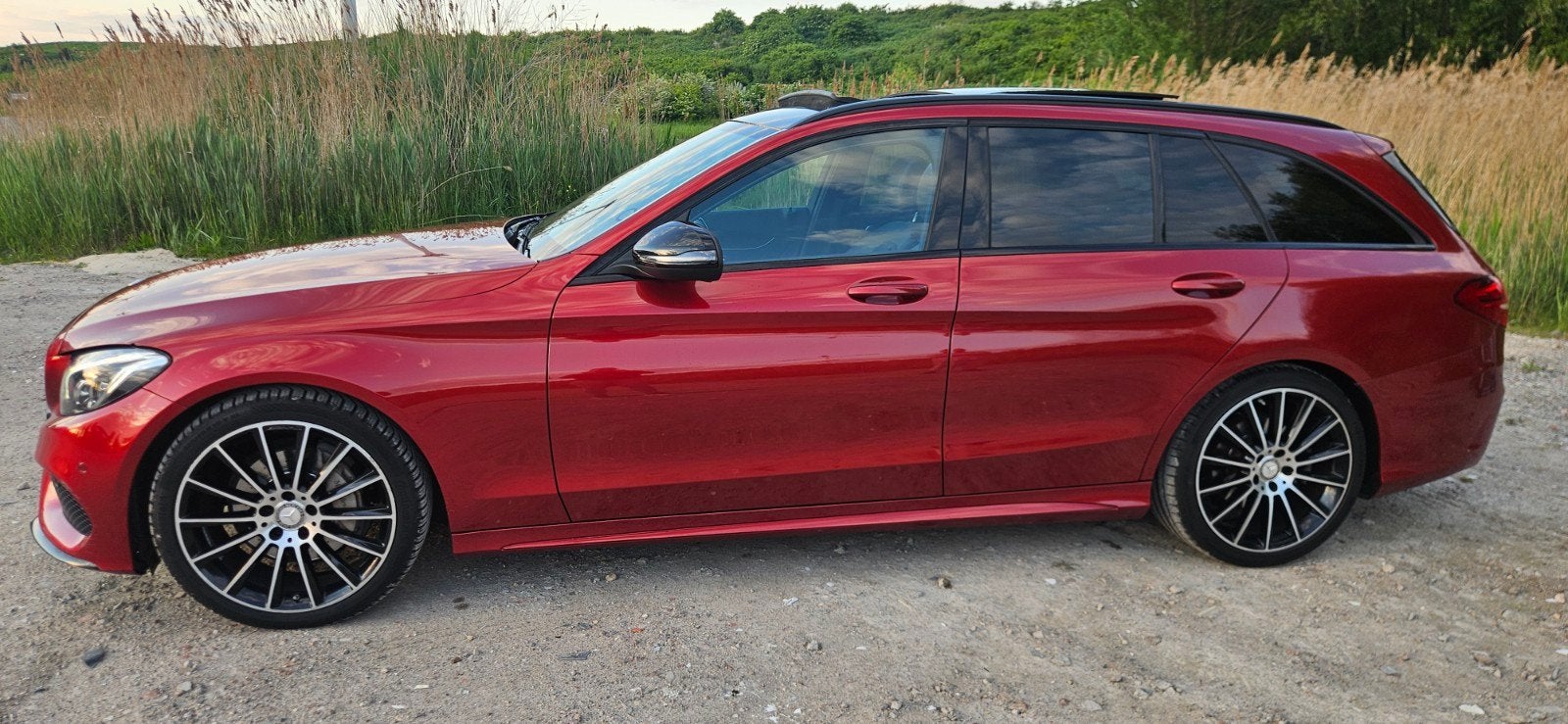 Mercedes-Benz C200 estate AMG line, Pano, sfeer + burmester, Achterwielaandrijving, 1800 kg, 4 cilinders, Origineel Nederlands