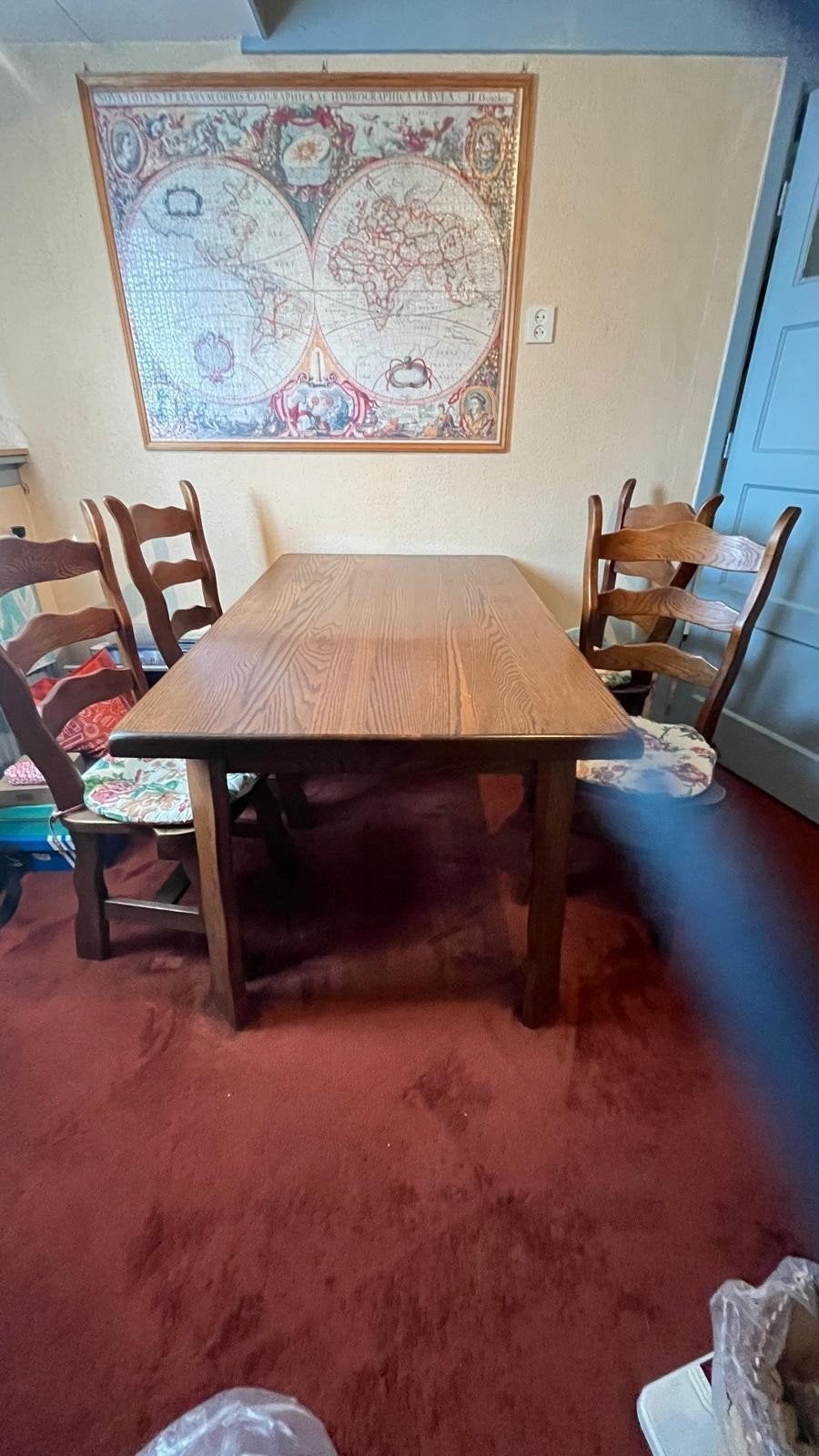 Eikenhouten eettafel met 4 stoelen op te halen in Zaandam, Huis en Inrichting, Ophalen, Gebruikt, Eikenhout, 50 tot 100 cm
