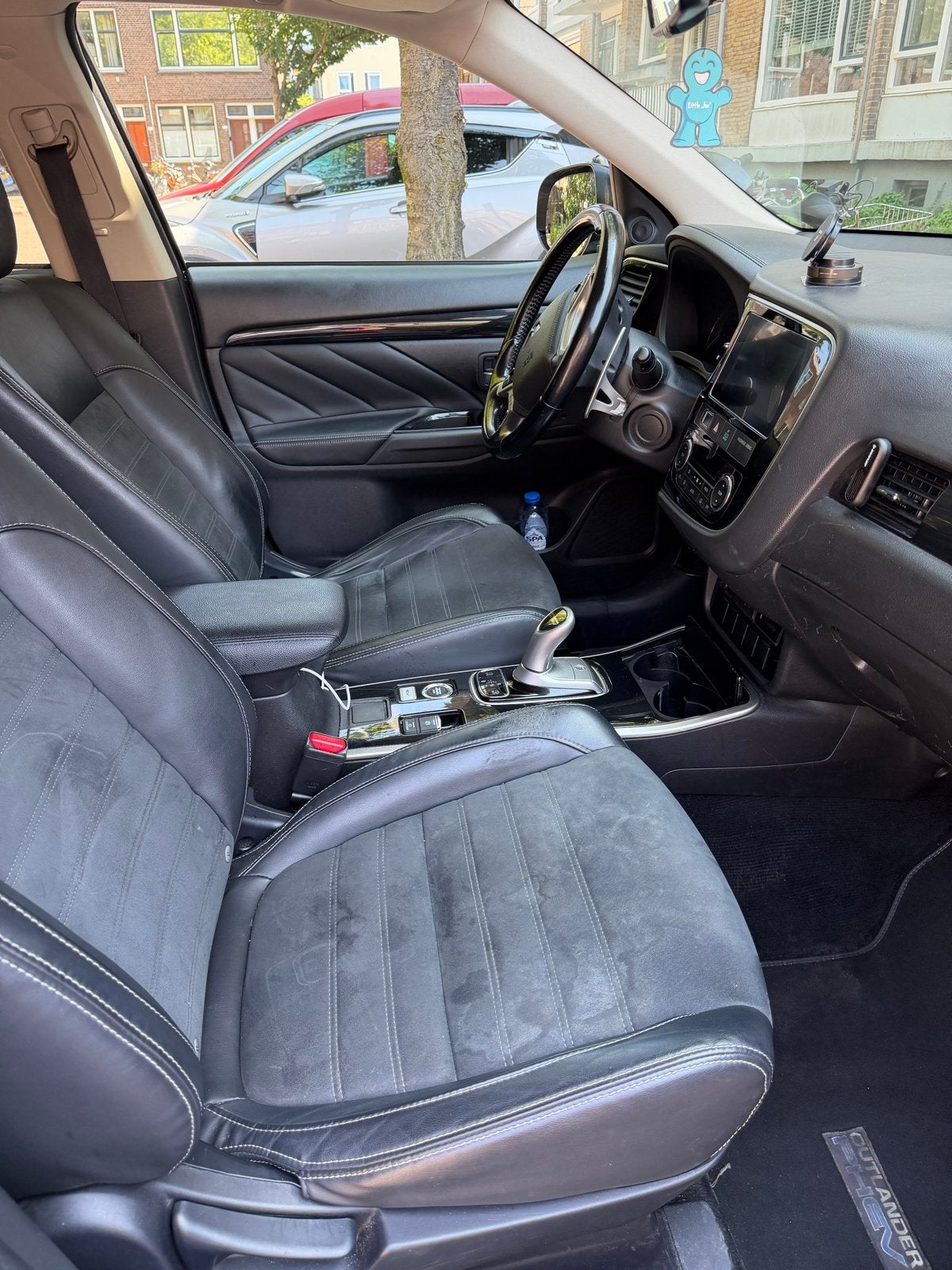 Mitsubishi Outlander 2.0 I Phev 4WD 2018 Zwart, 1998 cc, Outlander, Zwart, Vierwielaandrijving