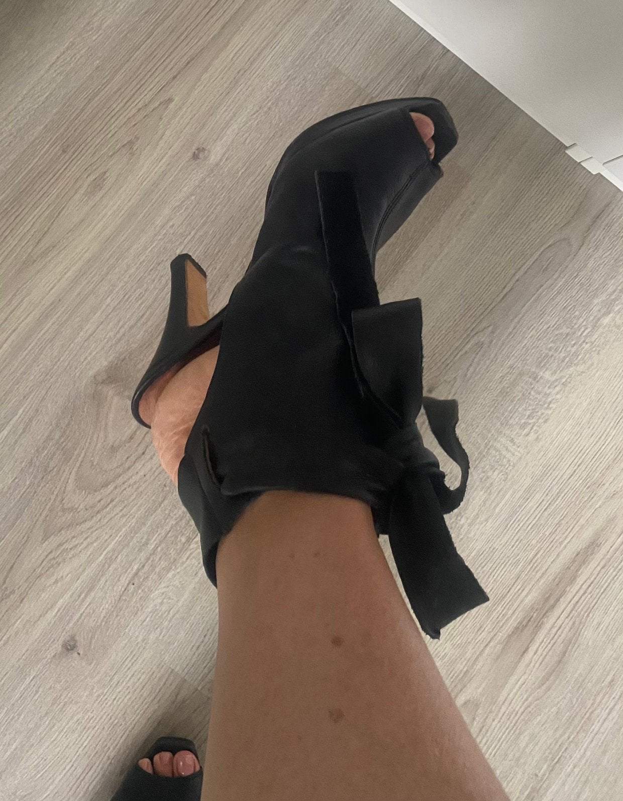 Fred de la Bretoniere hakken mt 38, Zwart, Ophalen of Verzenden, Schoenen met hoge hakken, Gedragen