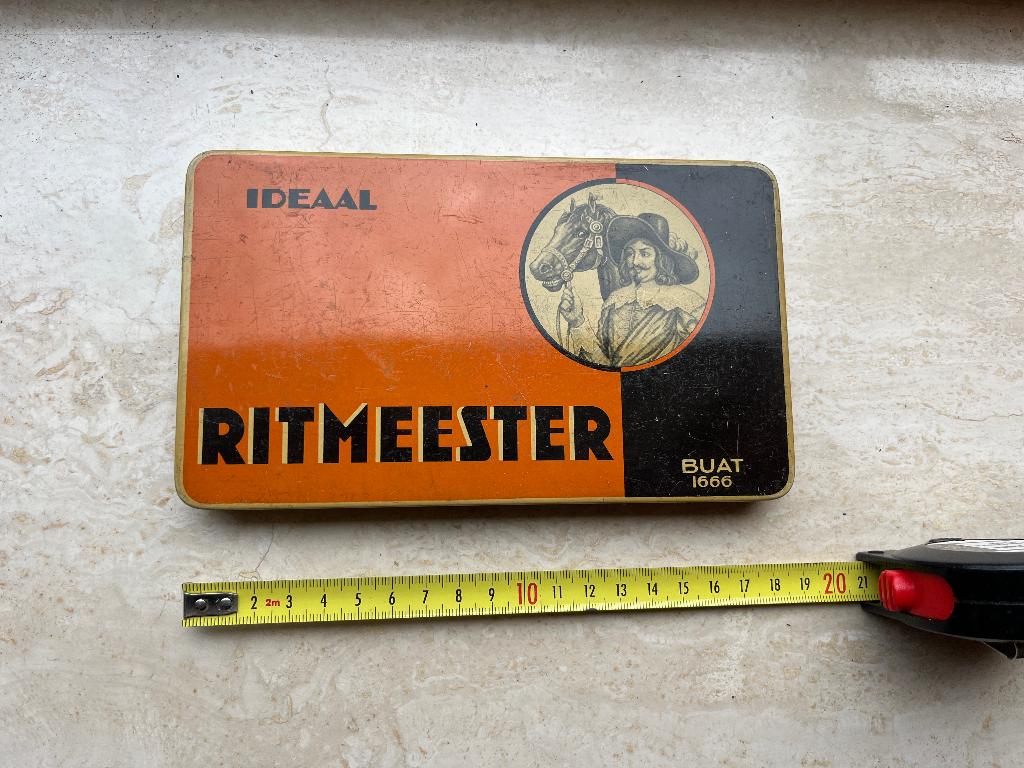 Vintage sigarenblik Ideaal Ritmeester Buat 1666, Verzamelen, Blikken, Ophalen of Verzenden, Gebruikt, Overige