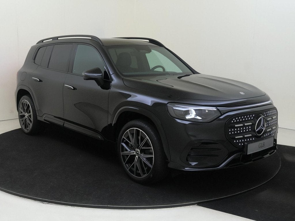 Mercedes-Benz GLB 250+ Business Solution AMG 85.5 kWh Premiu, Auto's, Mercedes-Benz, 12 maanden, Achterwielaandrijving, Zwart