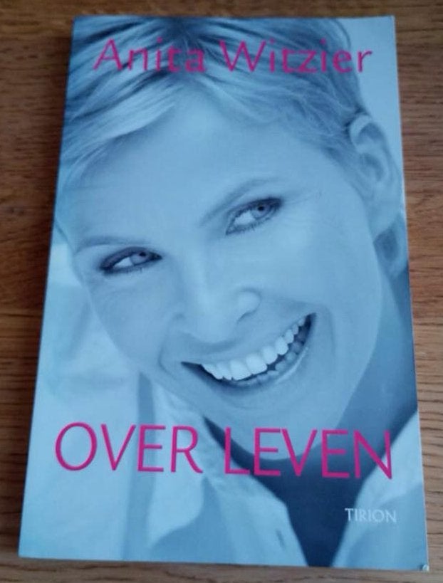 Over leven Anita Witzier, Ophalen of Verzenden, Gelezen