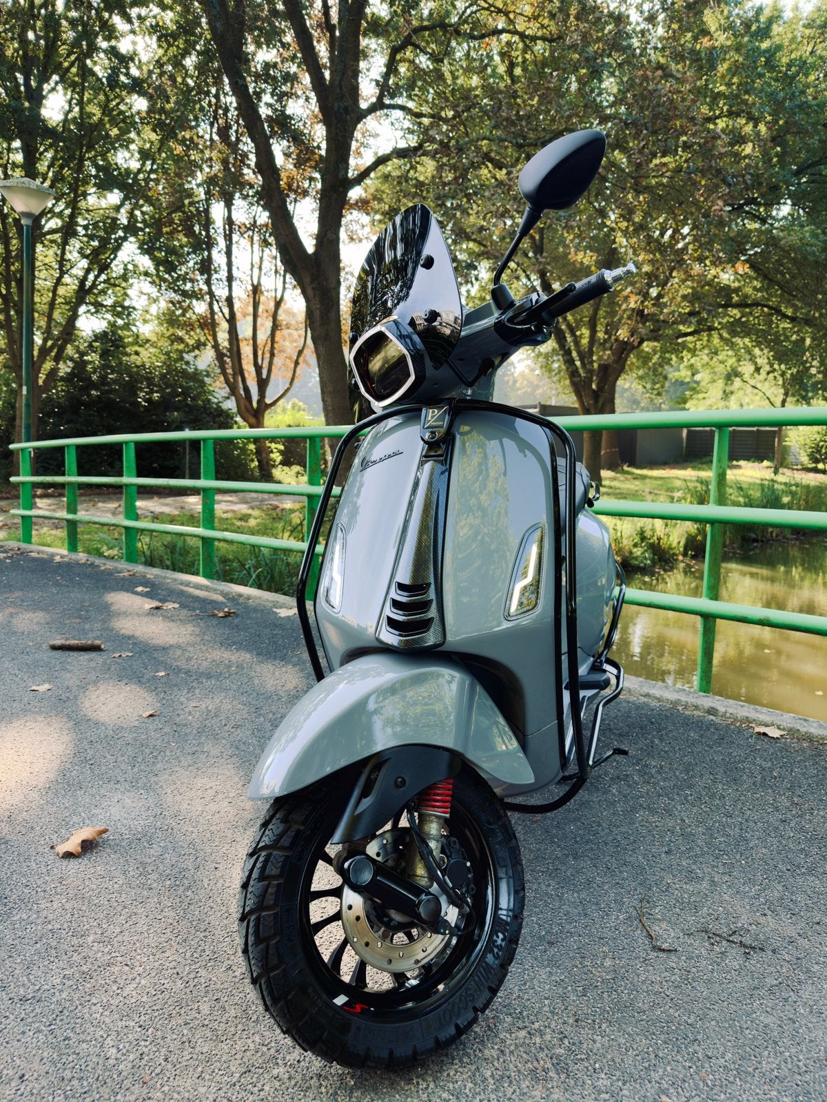 Vespa Sprint Nardo Grey / Carbon - Full Option 2020 80CC, Fietsen en Brommers, Ophalen, Overige modellen, Maximaal 45 km/u, Zo goed als nieuw