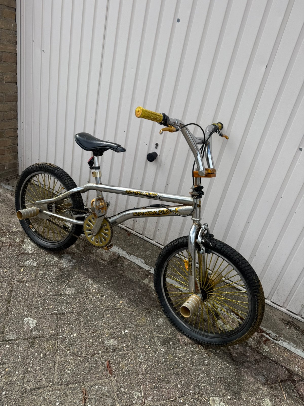 Bmw stuntfiets compleet, Fietsen en Brommers, Ophalen, Zo goed als nieuw, Staal, 24 inch of meer