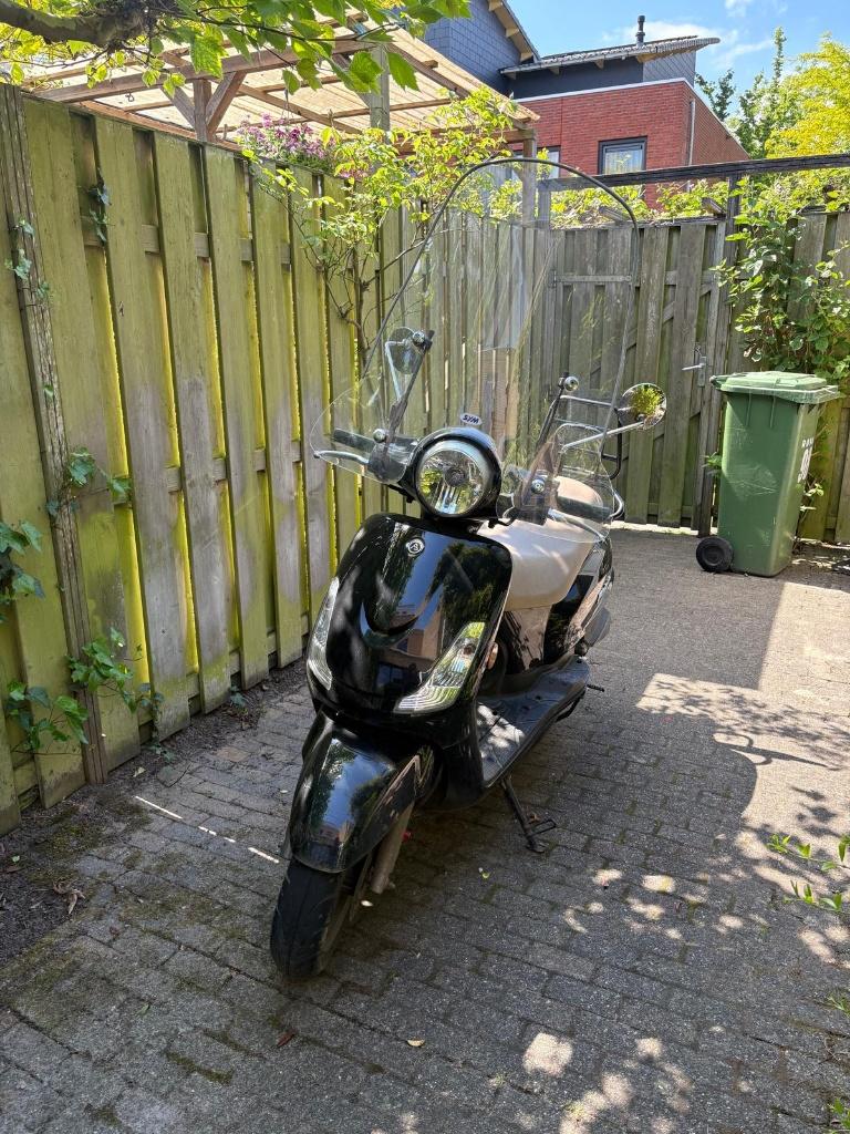 Sym fiddle 2  (25 km), Ophalen, Gebruikt, Benzine, SYM